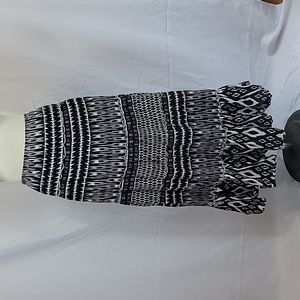 Style & Co Plus Size XL Black & White Patterned Full Skirt